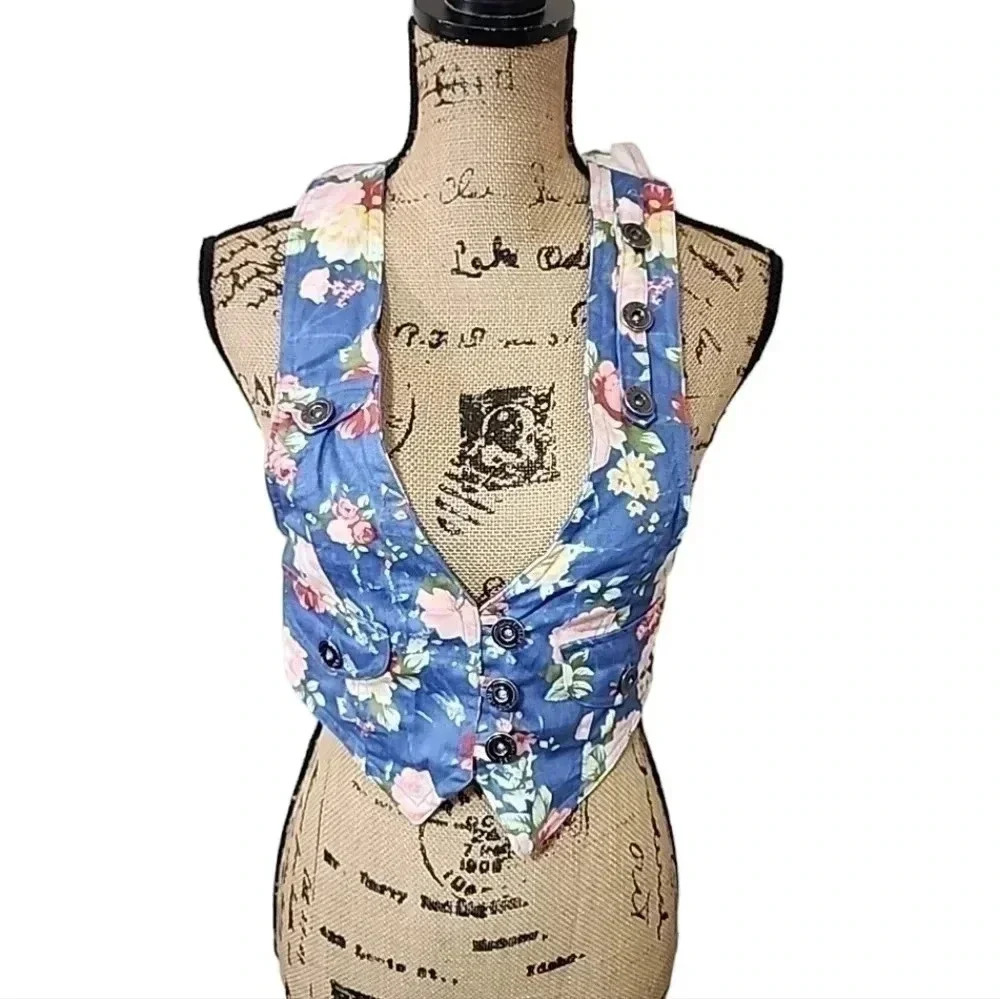 Last Kiss Floral denim vintage Y2k Corset vest. NWT. Size Large